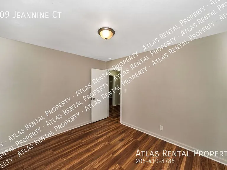 709 Jeannine Ct — Photo 11