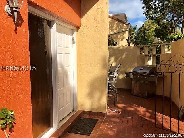 1st image of 20903 Leeward Ct APT 318-1
