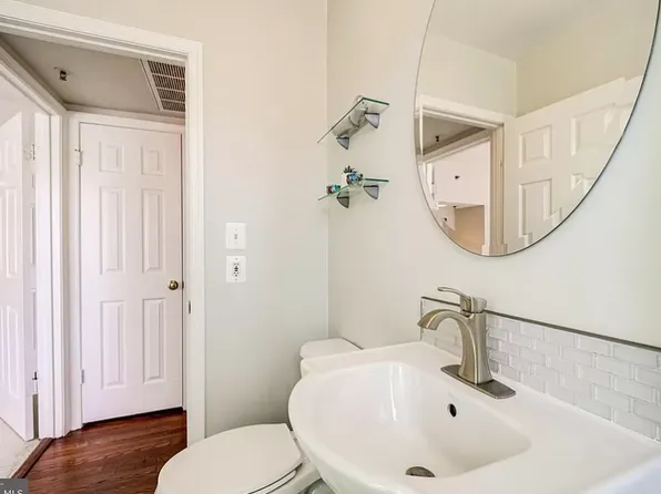 502 Bashford Ln Unit 3232, Alexandria, VA 22314