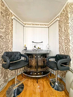 Rented by Sally Raia LLC | media 23