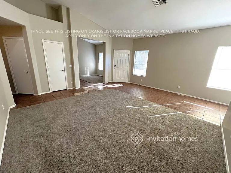 6347 W Hilton Ave — Photo 3