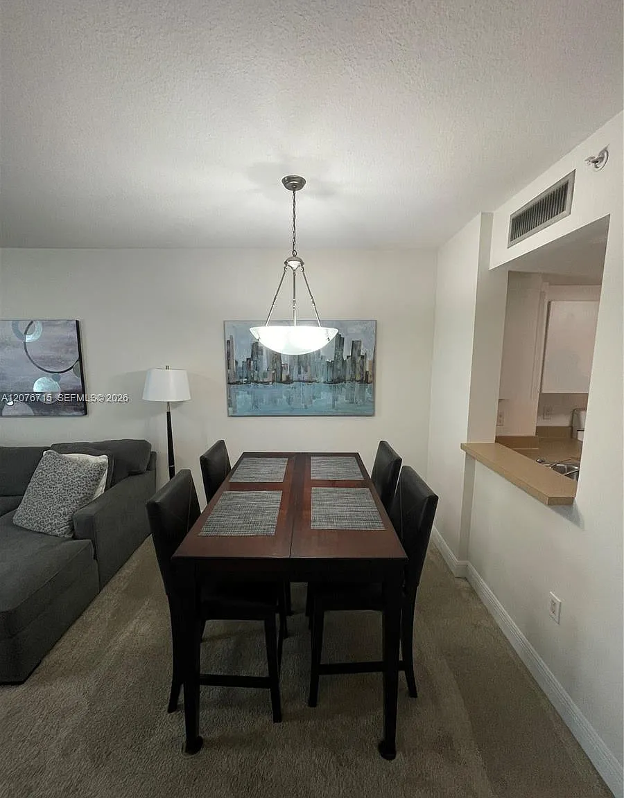 Vue At Brickell Condo — Photo 4