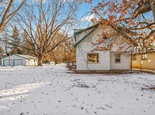 676 Birch Ln S, Shoreview, MN 55126