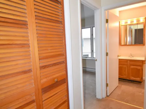 310 S Lincoln Ave #7, Jersey Shore, PA 17740