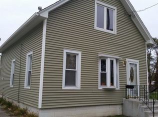 618 W 9th St, Lockport, IL 60441