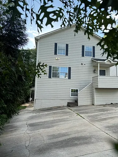 1630 Leona St NW Photo 1