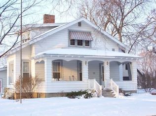 215 Locust St, Onalaska, WI 54650