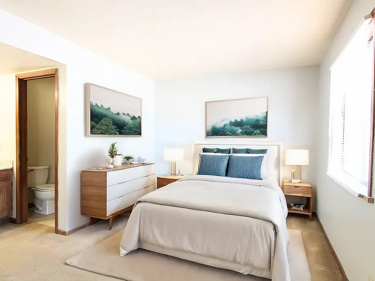 Find Your Next Home At One Oak Place — Photo 39