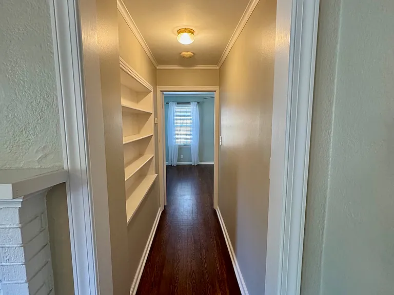 2704 E 16th St #2704 — Photo 7