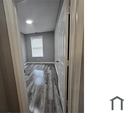 2 bed, $1,425 — Photo 1