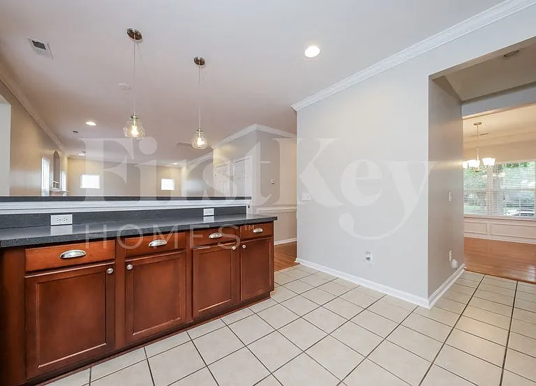 4183 Shadetree Dr — Photo 7