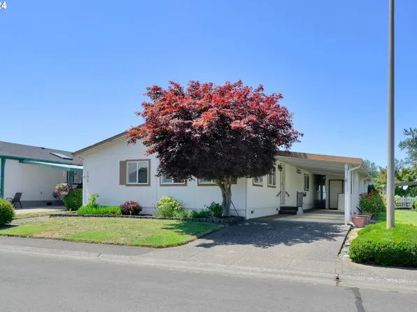 3355 N Delta Hwy Unit 153, Eugene, OR 97408