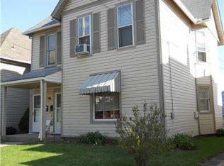 1047 Ridge Ave, Coraopolis, PA 15108