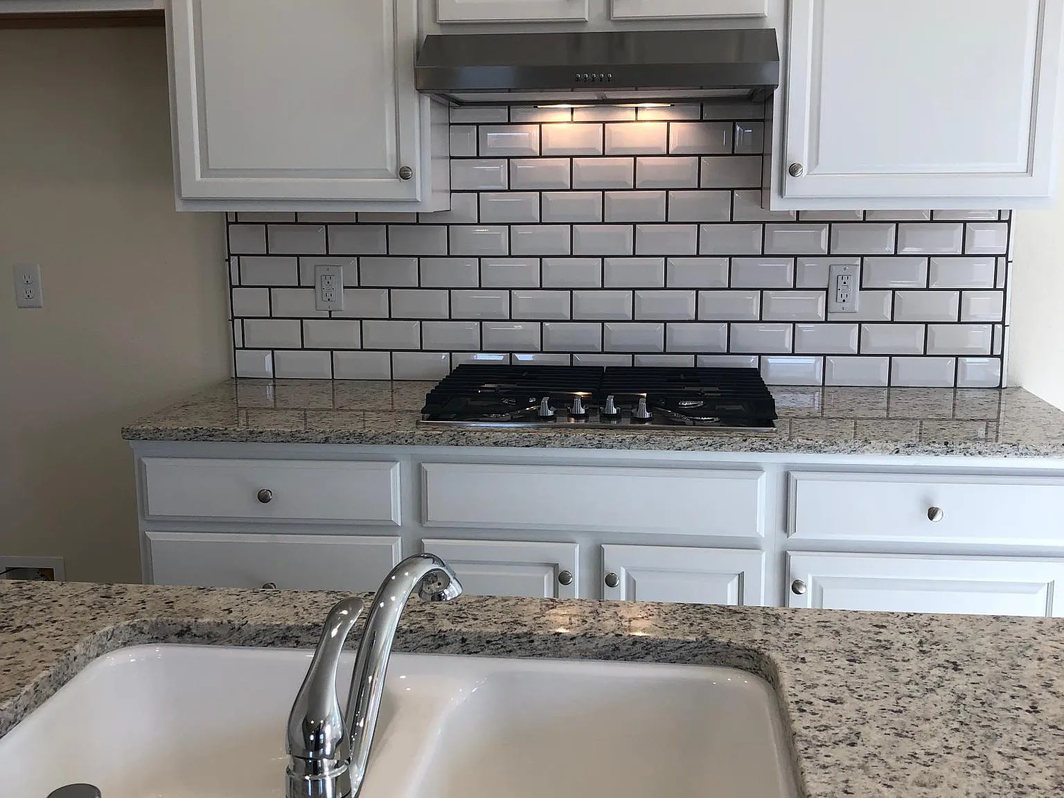 3 bed, 2.5 bath, 1512 sqft, $2,295 — Photo 3