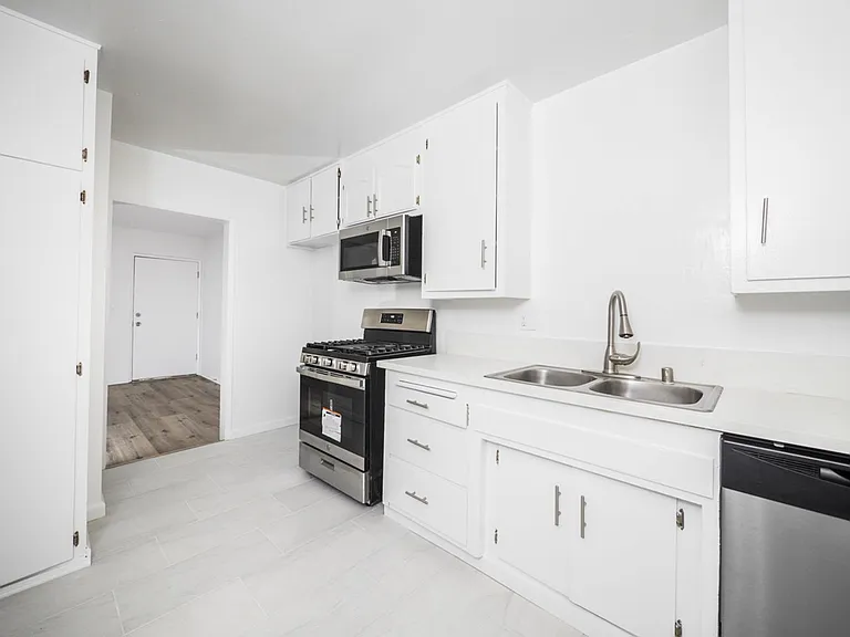 334 S. Hobart Blvd — Photo 35