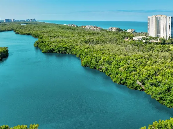8960 Bay Colony DR #603, NAPLES, FL 34108