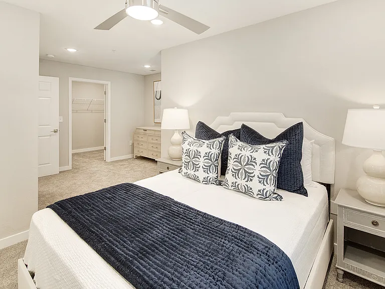The Azul Apartment Homes — Photo 9