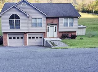 648 Dogwood Rd, Tazewell, VA 24651