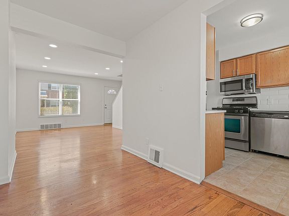 4th image of 3386 Coolidge Hwy #3386