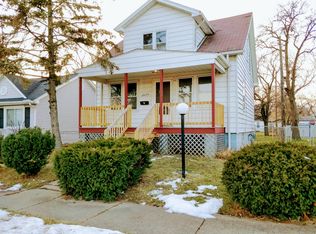 25157 Pinehurst St, Roseville, MI 48066