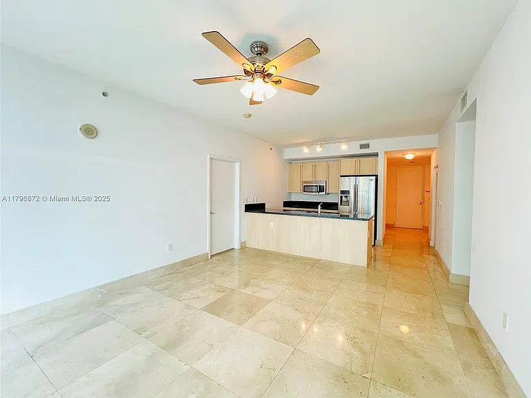 1111 SW 1st Ave #1216 — Photo 9