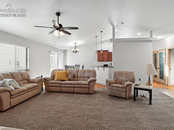 3rd image of 2326 Cliffmoor Ln