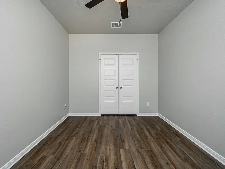 1129 Trellis Pass — Photo 33