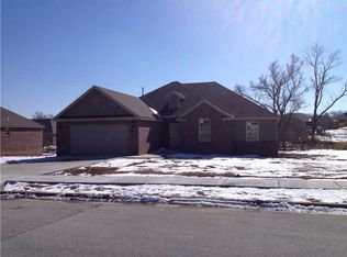 6305 SW Brush Blvd, Bentonville, AR 72712