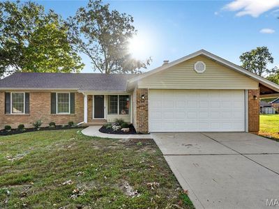 5812 Chrisbrook Dr, Saint Louis, MO, 63128