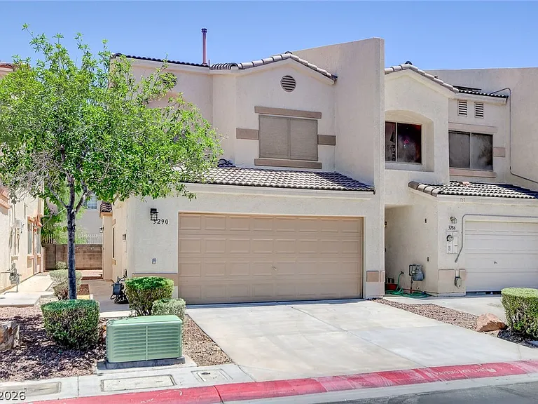 3290 Dragon Fly St — Photo 3