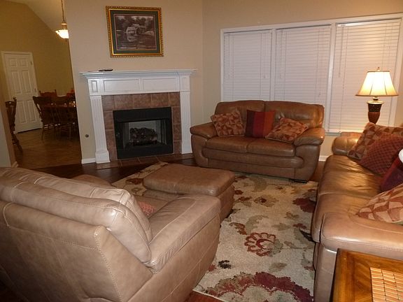 Great Room with Fireplace