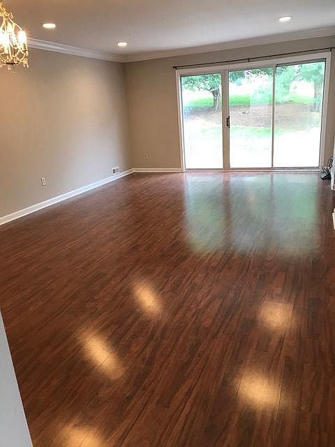 Living and dining area 