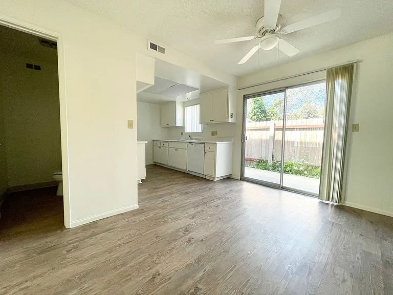 2183 Via Robles — Photo 3