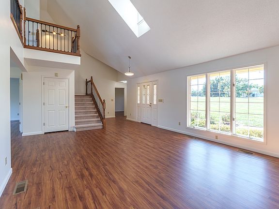 5th image of 17046 N Tolle Ln