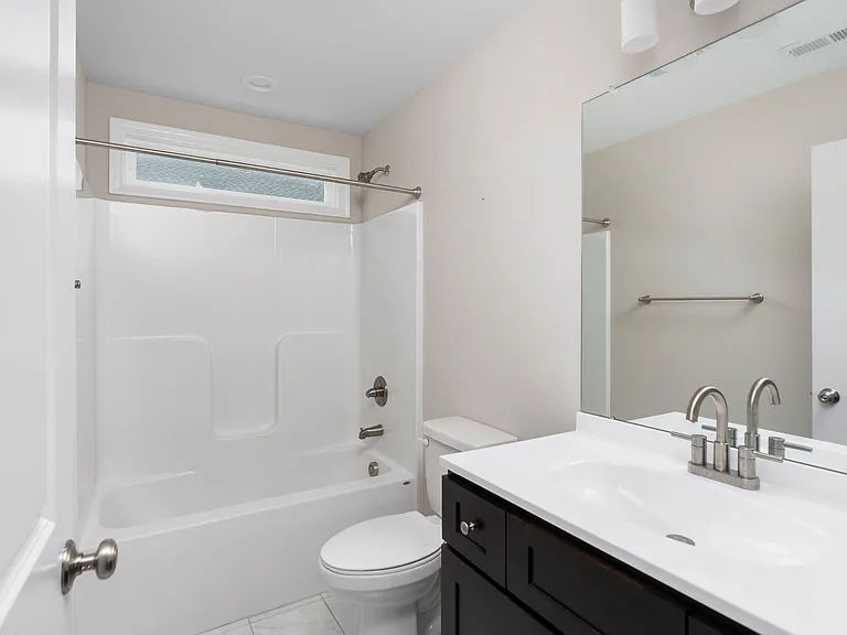 209 Spring Run Ln — Photo 16