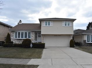 1716 Linden Ave, Park Ridge, IL 60068