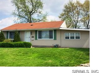 224 E Plum St, Columbia, IL