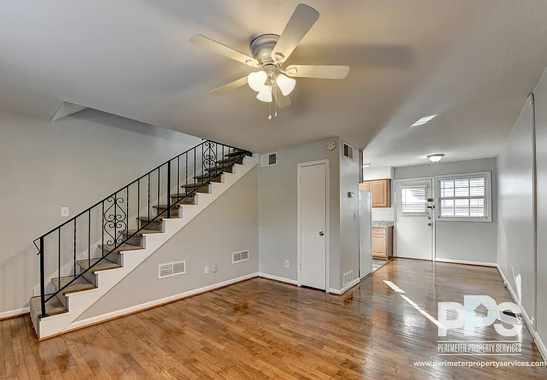 81 E Wesley Rd NE #2 — Photo 12