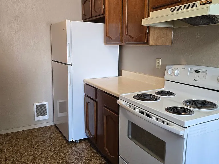 2321 McKinley St #A — Photo 7