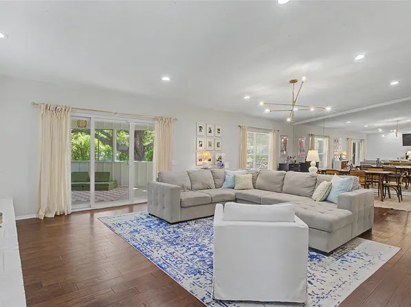1921 Dakar Rd E, Fort Worth, TX 76116