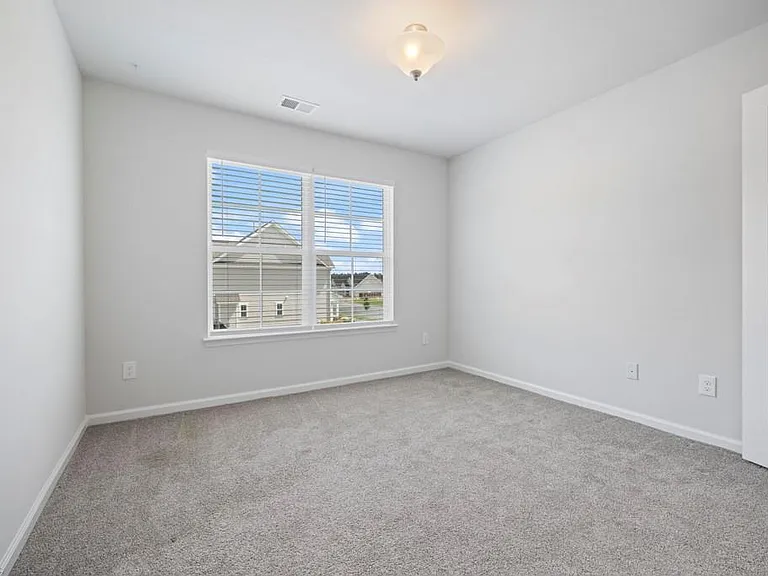 5101 Annapolis Dr — Photo 32