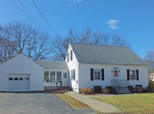 6 Marinel Ave, North Chelmsford, MA 01863
