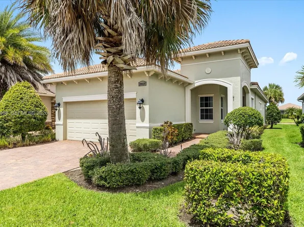 20028 SW Caserta Way, Port Saint Lucie, FL 34986