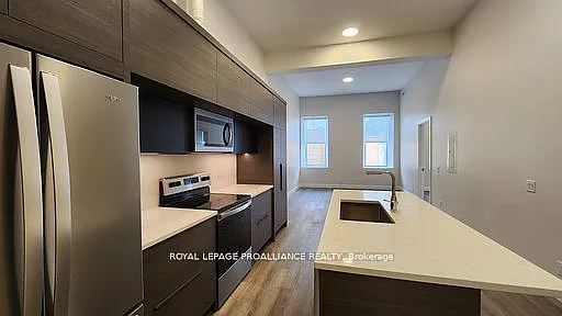 261 Front St #4 — Photo 7