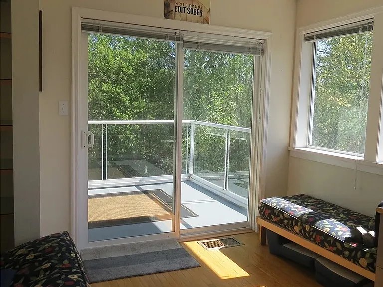 33 N Bay Ln — Photo 14