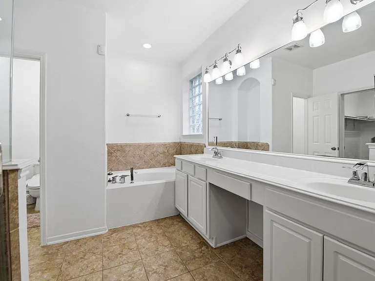 5002 Rollingstone Rd — Photo 18