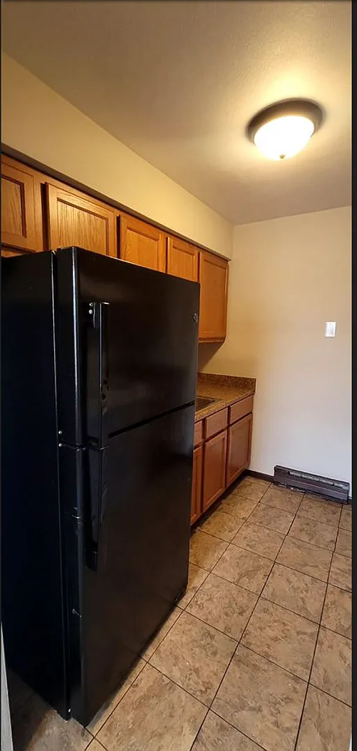 Sanlor Apartments — Photo 4