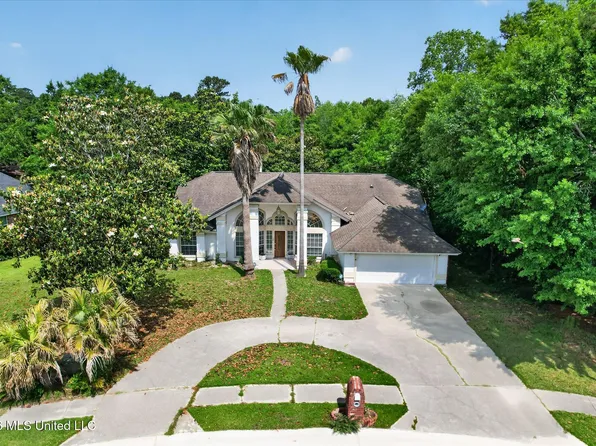 3428 Dijon Ave, Ocean Springs, MS 39564