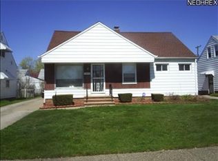 19905 Stockton Ave, Maple Heights, OH 44137