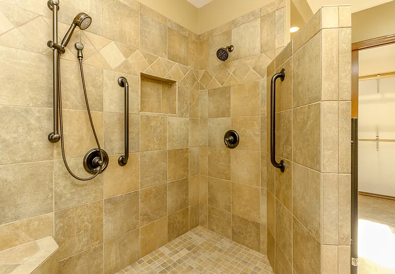 11618 Jennifer Ct E — Photo 40